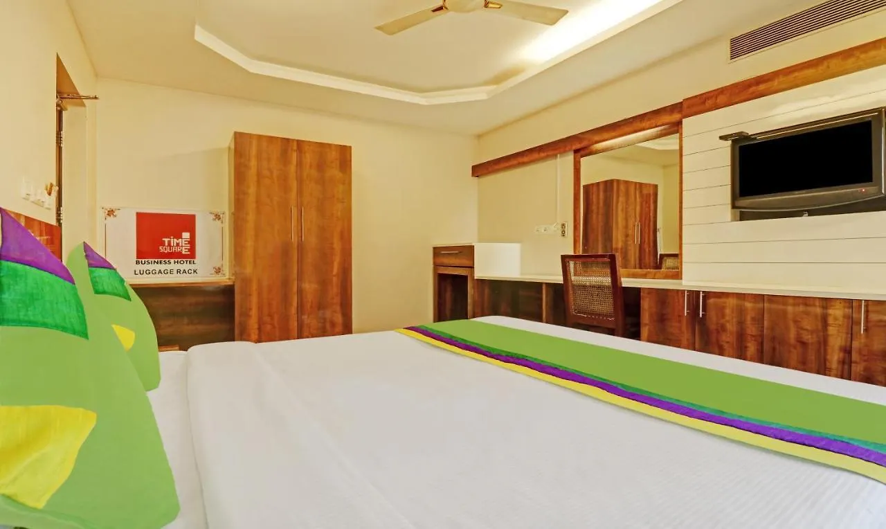 מלון Kochi Treebo Trend Time Square Marine Drive 3*,  הודו